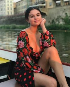 Selena Gomez Biography - Age, Height, Weight, Husband and Net worth